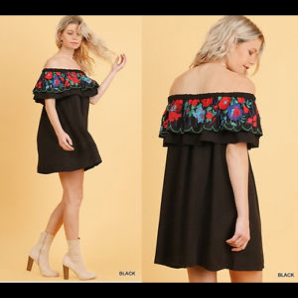 Umgee off the shoulder embroidery detail